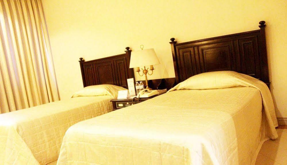 Pryce Plaza Hotel Cagayan de Oro Exterior photo
